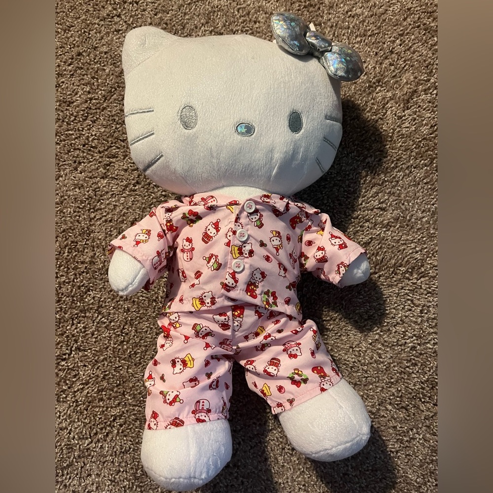 BNWT Build-A-Bear Hello Kitty w/ Pajamas